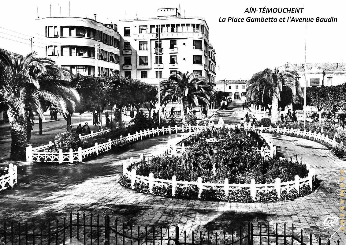Ain-Temouchent - Place Gambetta et Avenue Baudin.jpg